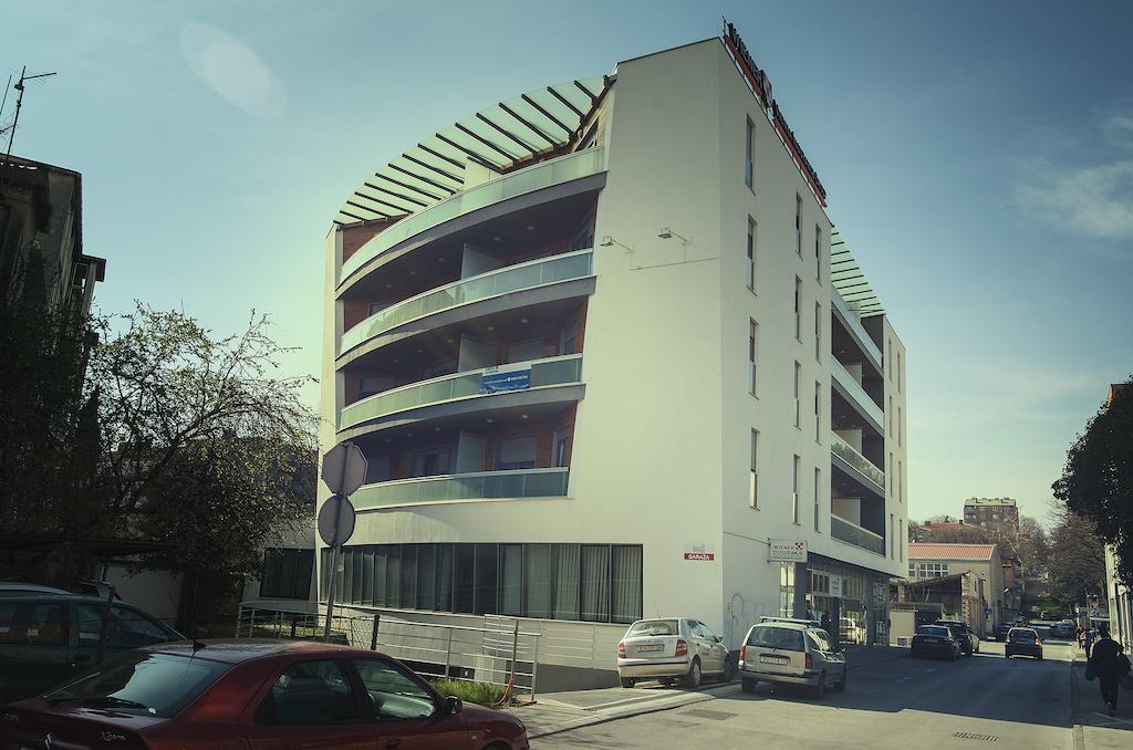 Pula City Business Apartments Екстер'єр фото
